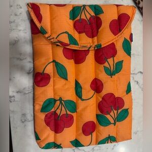 Baggu Puffy Laptop Sleeve Cherry